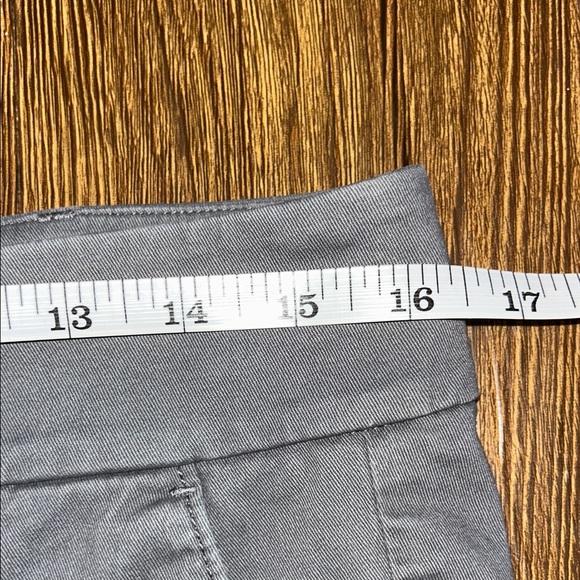 LOFT Women's Gray Jeans - Picture 6 of 8